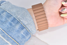 Cargar imagen en el visor de la galería, JESADG Correa Viena