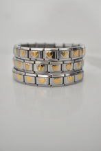 Cargar imagen en el visor de la galería, Pulsera Italiana Plateada con Corazones Dorados