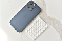 Cargar imagen en el visor de la galería, Sujetador Blanco para Telefono