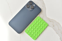 Cargar imagen en el visor de la galería, Sujetador Verde Limón para Telefono