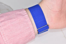 Cargar imagen en el visor de la galería, JESADG Correa Vancouver
